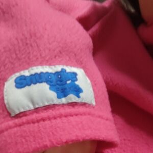 Women's Pink Fleece Hooded Blanket - Cozy Travel Wrap